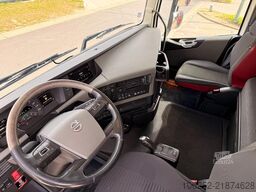 Volvo FH 420 6X2 *EX-ADR FUEL TANKER* - *137.000km!* ...