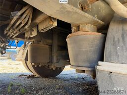 Lipe Wood Chip Trailer with Hydraulic Side Opening and