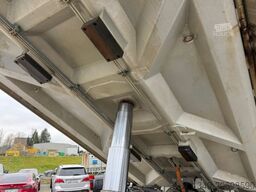 IVECO 500 8x4 Kipper Bordmatik