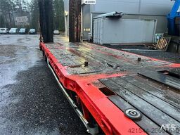 M&V 3 axle machine trailer repair object w/ hydraulic