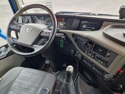 Volvo FH 13.460 Globetrotter XL 4x2 - Box with side d...
