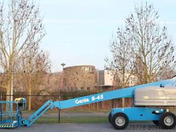 Genie S-45 | 15.7 METER | 227 KG | GOOD CONDITION