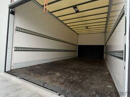 FUSO Canter 7C18 3-Sitzer Klima Ladebordwand