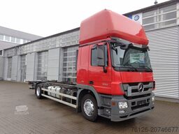 Mercedes-Benz Actros 1832L Sitz-Liegen-Kombination/LBW/245Tkm