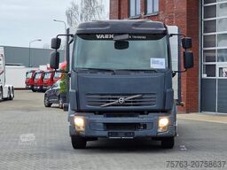 Volvo FL 240 - 4x2 - Manual gearbox - Flatbed / Car t...
