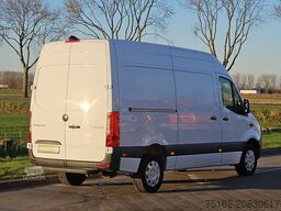 MERCEDES-BENZ SPRINTER 317 L2H2 Mbux RWD!