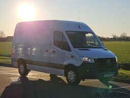 MERCEDES-BENZ SPRINTER 317 L2H2 Mbux RWD!