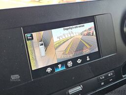 MERCEDES-BENZ SPRINTER 317 L2H2 Mbux RWD!