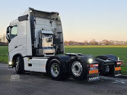 VOLVO FH 500 6X2 STEERED PTO+HYDR