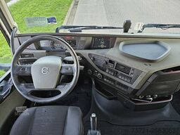 VOLVO FH 500 6X2 STEERED PTO+HYDR