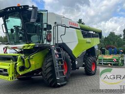 Claas LEXION 6700
