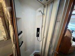 CARTHAGO chic c-line I 5.0 Hubstützen+Klima+Markise+AHK