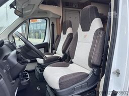 WEINSBERG CaraCompact 600 MEG Pepper Markise+Sat TV