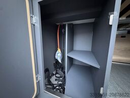 CLEVER Aventuro 600 SOFORT+Solar+Lithium+Wechselr