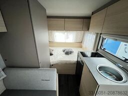 WEINSBERG CaraCito 390 QD 1350kg+Dusche+Steckdosen-Paket