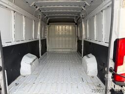 CITROEN Jumper L2H2 / AHK / Klima /118 TKM /Navi/ 3 Sitz