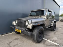 Jeep WRANGLER TJ 4.0i 4x4