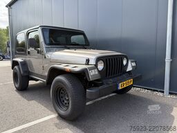 Jeep WRANGLER TJ 4.0i 4x4