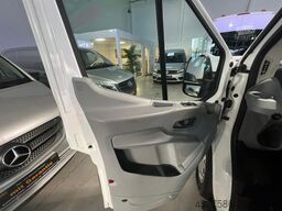 FORD Transit 2.0L *RTW*KTW*KRANKENWAG*LIEGE+HL