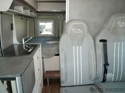 PÖSSL Summit Shine 540 (05) AHK, Navi, 165 PS