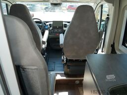 PÖSSL Summit Shine 540 (05) AHK, Navi, 165 PS