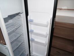 BÜRSTNER Limited T 690 G (23) SAT+TV, Navi + RFK