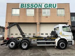 Mercedes-Benz AXOR 2533
