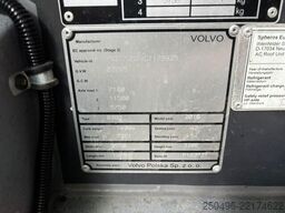 Volvo B8RLE 8900 6x2*4 AC / AUXILIARY HEATING