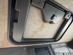 IVECO 150E27 EuroCargo, Kühlkoffer 7,4m, LBW,