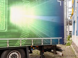 Schmitz Cargobull Trailer verschiedener Bauarten