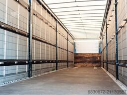 Schmitz Cargobull Trailer verschiedener Bauarten