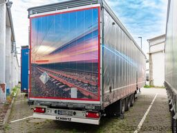 Schmitz Cargobull Trailer verschiedener Bauarten