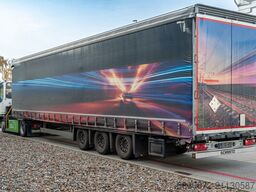 Schmitz Cargobull Trailer verschiedener Bauarten