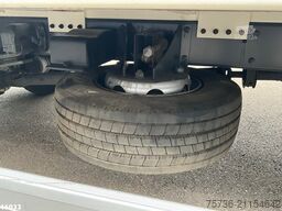 DAF FA 45 LF 185 HMF 9 Tonmeter laadkraan