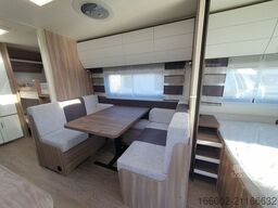 HOBBY Excellent Edition 545 KMF 2.000 kg TV-Halterung!