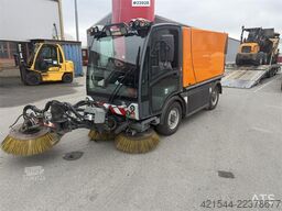 Boschung s3 street sweeper