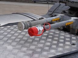 IVECO X-Way 480 AS440XT/P SZM Schubbodenhydraulik