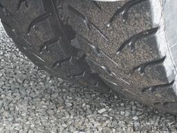 IVECO X-Way 480 AS440XT/P SZM Schubbodenhydraulik