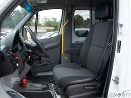 MERCEDES-BENZ Sprinter 313 CDi Rollstuhllift TriFlex air 95KW