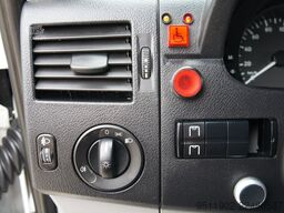 MERCEDES-BENZ Sprinter 313 CDi Rollstuhllift EL. Tür 95KW Eur5