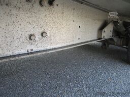 PEUGEOT Boxer  2.0L 130PS*3-Achser+Türen+Rampe hinten*