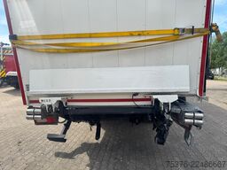 SCHMITZ CARGOBULL SKO 20 City damaged