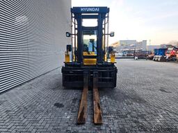 Hyundai 10.00-800  Hours!