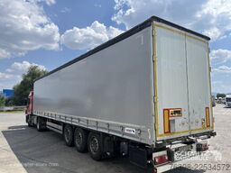 Schmitz Cargobull Curtainsider Standard