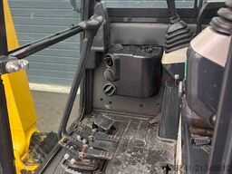 Komatsu PC 16 R-3HS Minibagger 1770kg