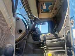 DAF XF 105.460