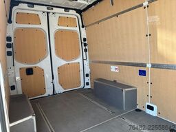 MERCEDES-BENZ Sprinter 317 CDI KA/L2H2/3665/MBUX/NAVI/AUTOMATI