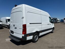 MERCEDES-BENZ Sprinter 317 CDI KA/L2H2/3665/MBUX/NAVI/AUTOMATI