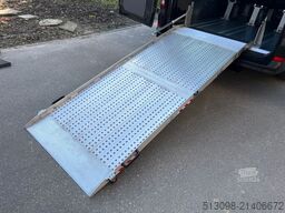 VOLKSWAGEN CRAFTER 2,0 TDI 9 SITZER KAMERA AHK KLIMA RAMPE