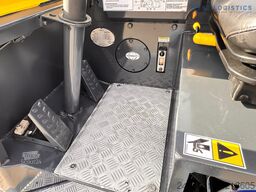 Combilift C3000CB / GAS / TRIPLEX / 4900MM / 4807H
